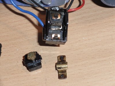 Detailansicht entnommene Schaltwippe
