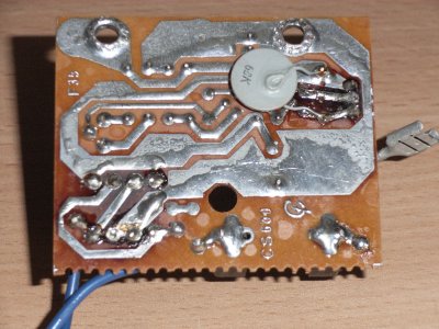 Schrottplatine von unten